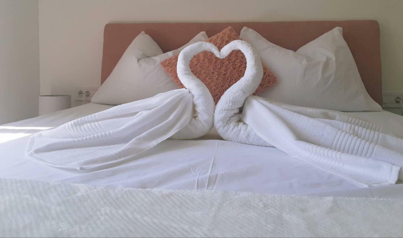 Apartments Lidija 챠브타트 외부 사진